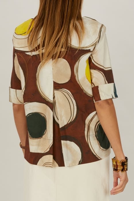 BACK PLEAT SHIRT BROWN 3