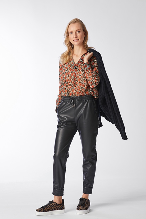 BLOUSE V NECK PRINTED BLACK 2