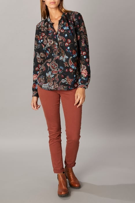 FITTED DENIM PANTS RED 4