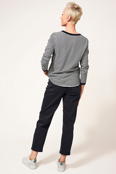 ROBYN BARREL JEAN WASHED BLACK 3