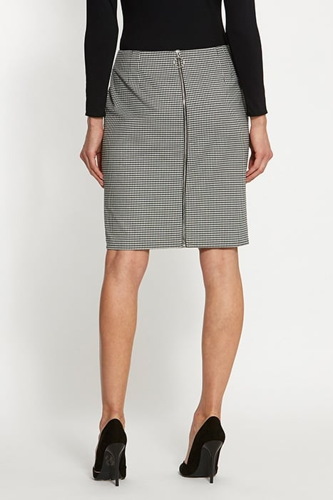 VICKIE GINGHAM SKIRT 3