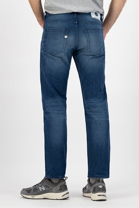 EXTRA EASY DARK WORN 2