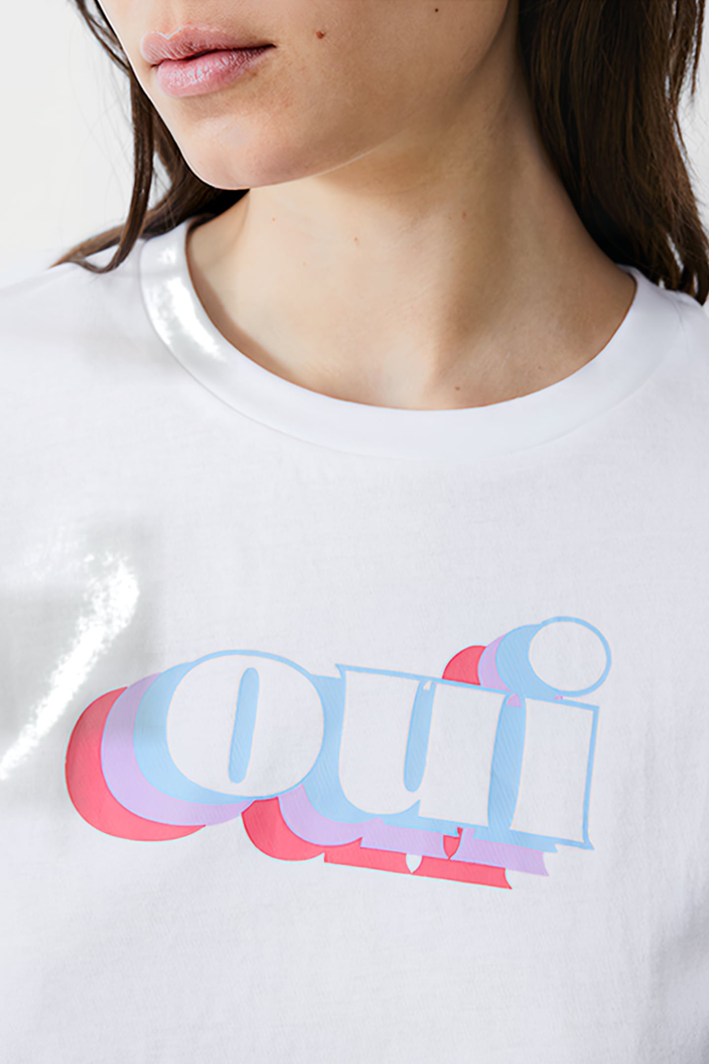 OUI TEE WHITE 4