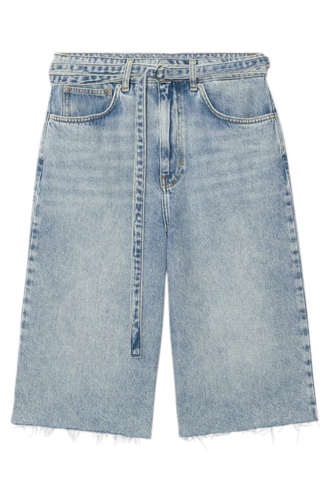 ESTAQUE SHORT IN SUMMER BLUE 5