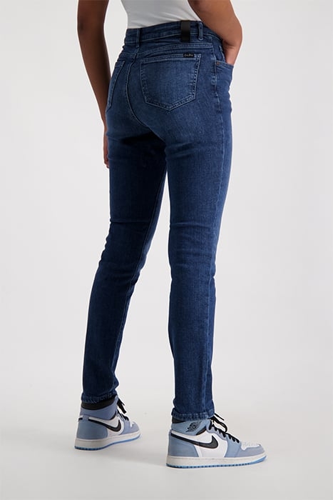 ISALIE DEN. STONE USED 5