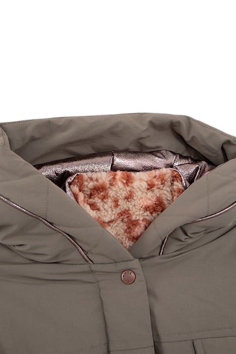 GIRLS’ 3-IN-1 KHAKI FURRY PARKA AND REVERSIBLE JACKET 5