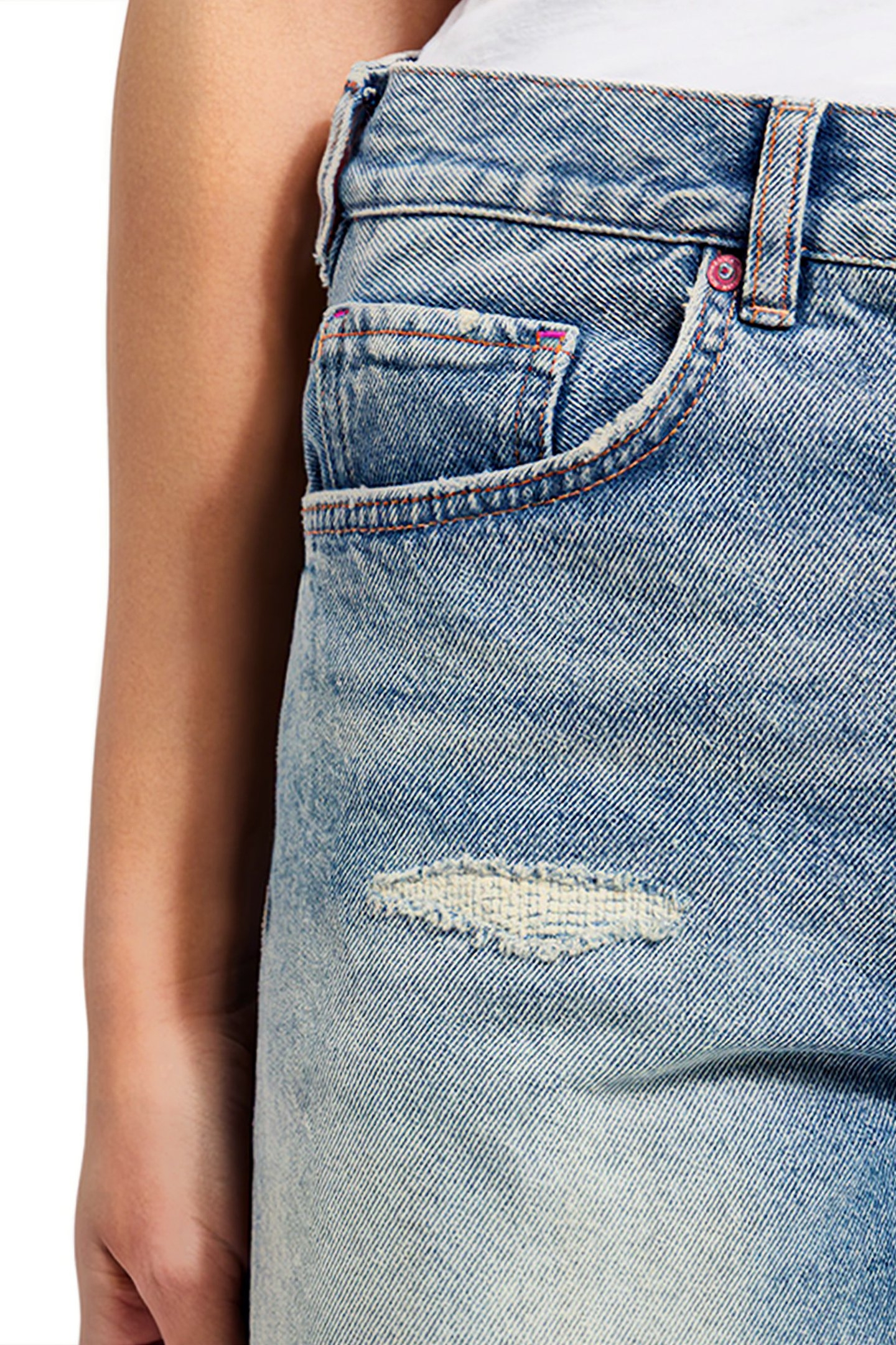 THE RAY SHORT LOW RISE RELAXED FIT — BON VOYAGE 7