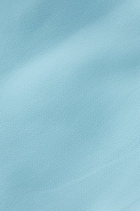 LONGER-LENGTH - GARMENT-DYED COTTON LINEN CARGO SHORTS BLUE  3