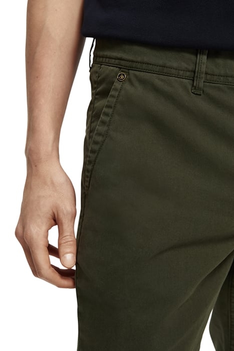 ESSENTIALS - STUART REGULAR SL MILITARY 6