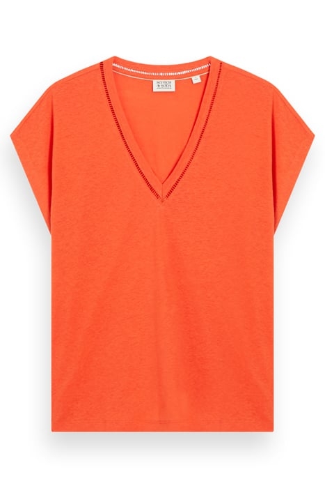 V-NECK LADDER DETAIL LOOSE FIT T-SHIRT CANDY RED 1