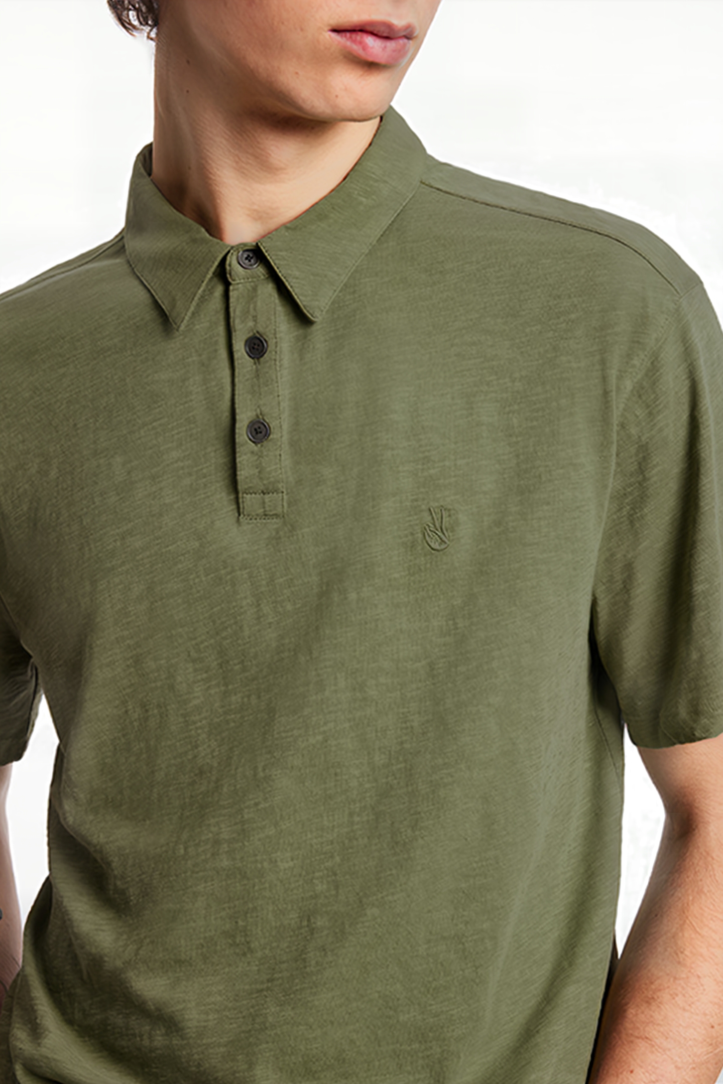 VICTOR SS SLUB CTN POLO WPEACE SIGN EMB LEGUME 3