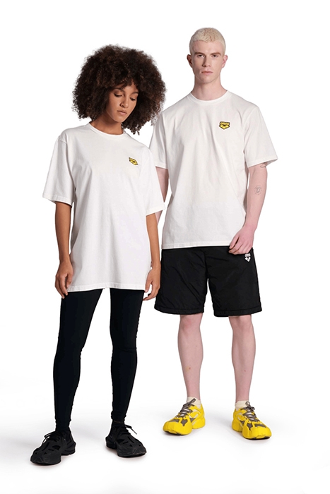 T-SHIRT GRAPHICS MPH WHITE-HOLIDAY 6