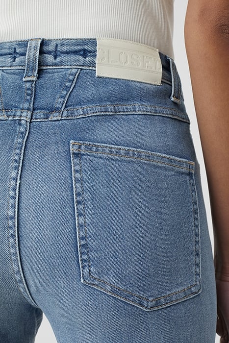 SKINNY PUSHER LONG JEANS MID BLUE 7