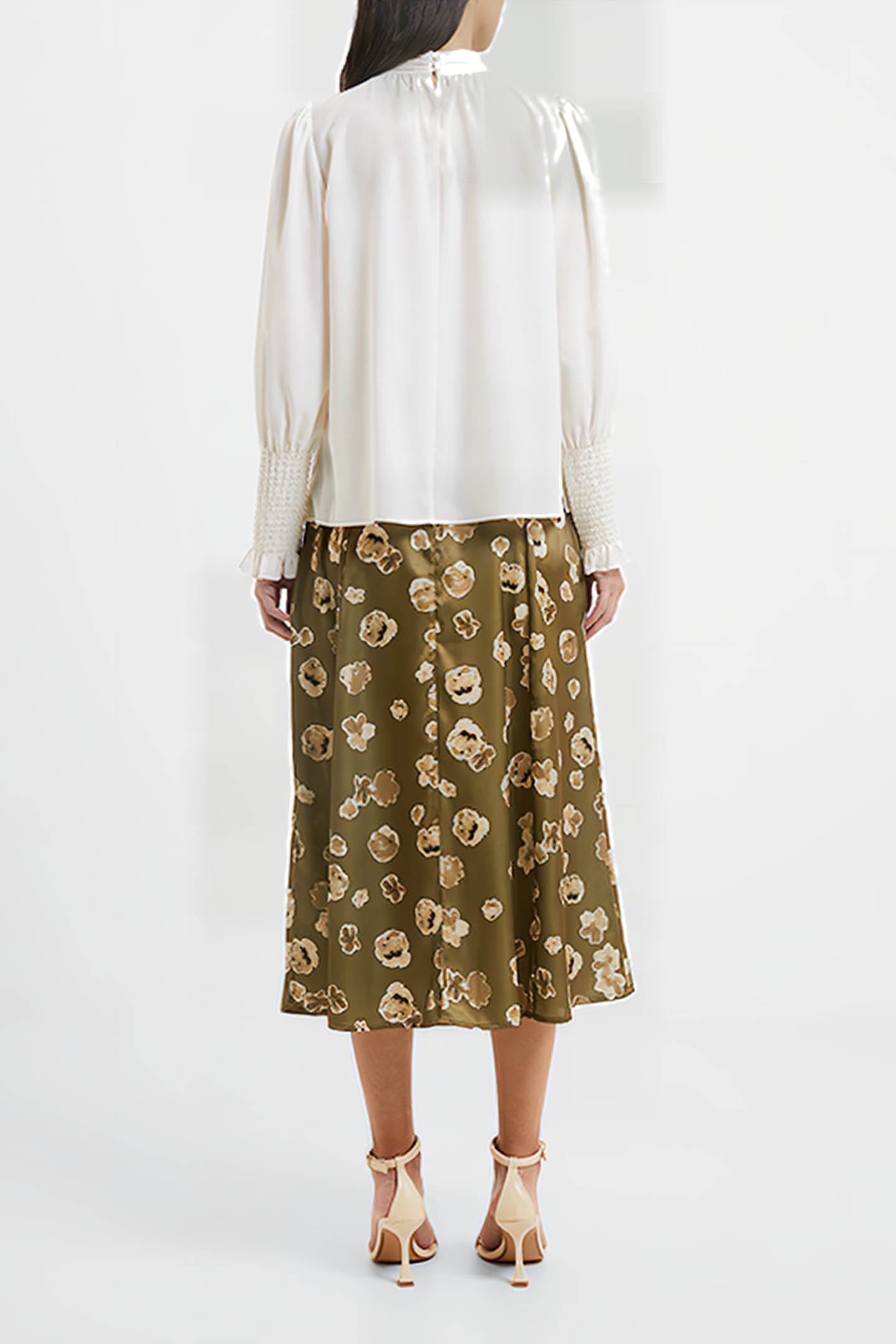 CREPE LIGHT KEYHOLE TOP WHITE 2