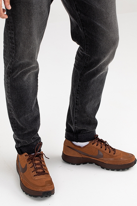 STOCKTON LOOSE BLACK MED AGED BLACK MED AGED 6