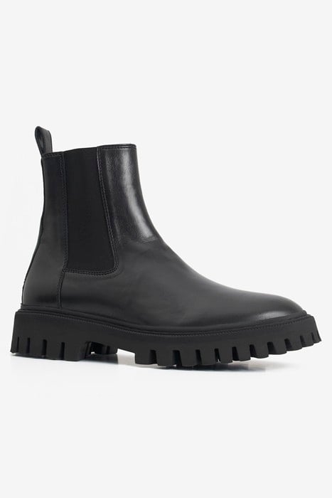 KOSMIC ITEM IN CHELSEA BLACK 2