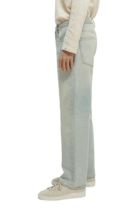 THE VERT STRAIGHT JEANS — RULE BREAKER 6