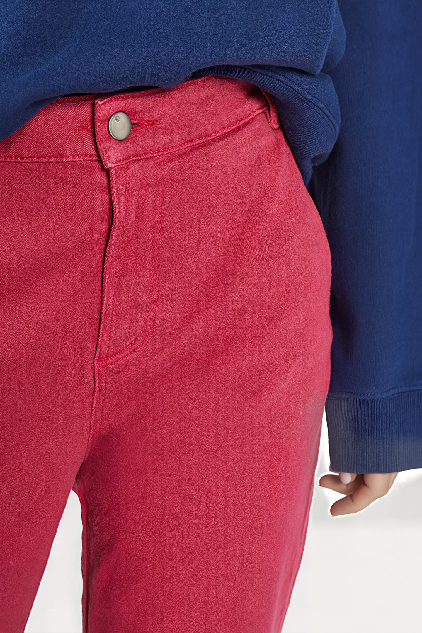 MAGENTA FLARED JEANS 6