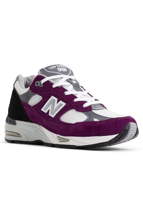 W991PUK SNEAKERS IN GRAPE JUICE 6