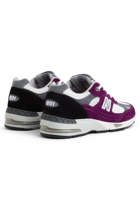W991PUK SNEAKERS IN GRAPE JUICE 8