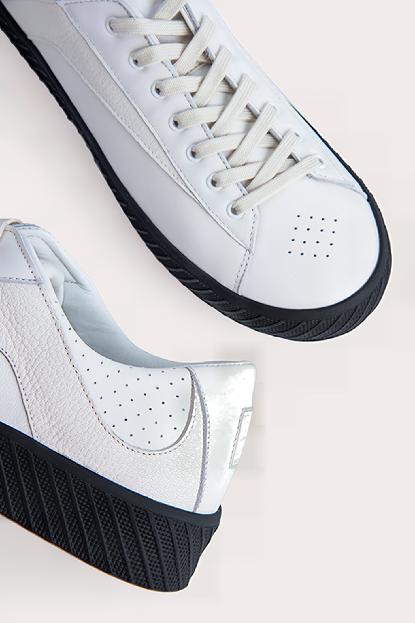 RODINA BLACK ON WHITE LEATHER BLACK ON WHITE 5