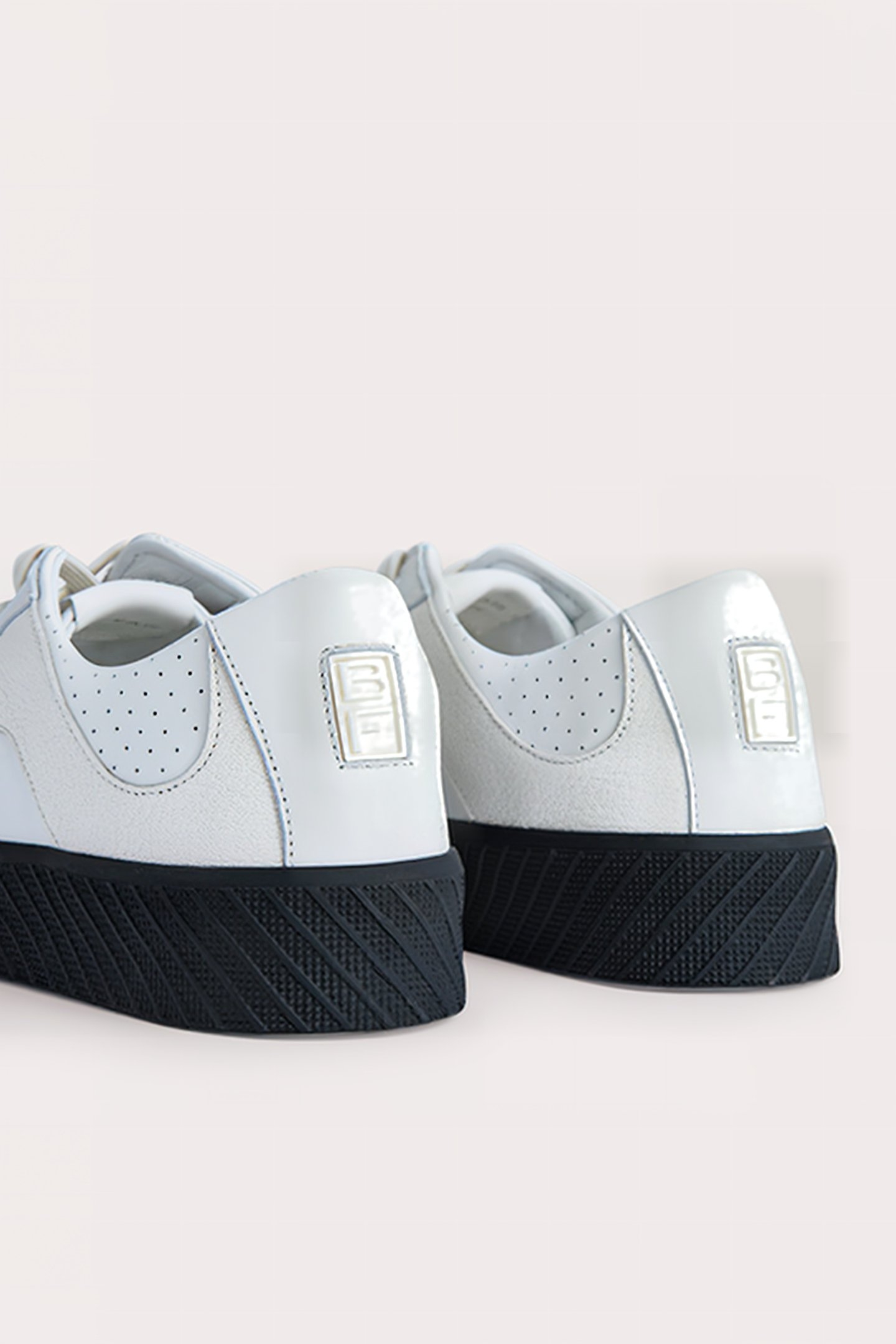 RODINA BLACK ON WHITE LEATHER BLACK ON WHITE 4