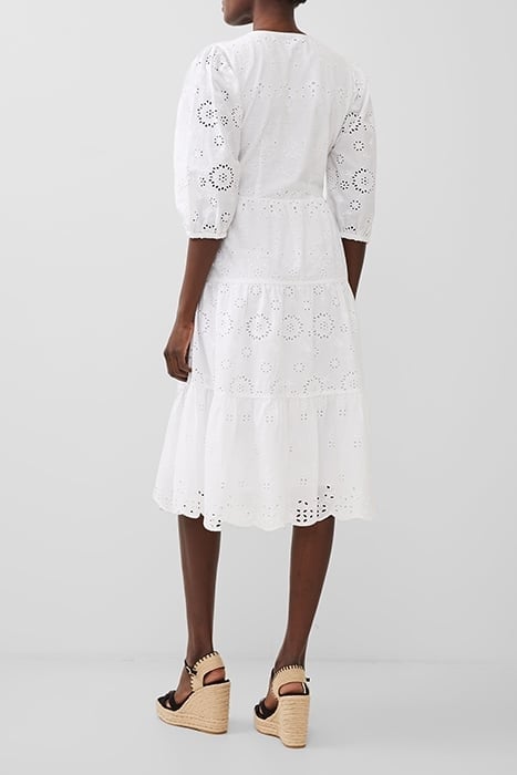 BRODERIE ANGLAISE LINEN WHITE 3