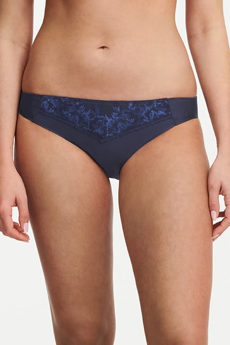 CO BO. BRIEF STD STD W. BLUE SHADES 1