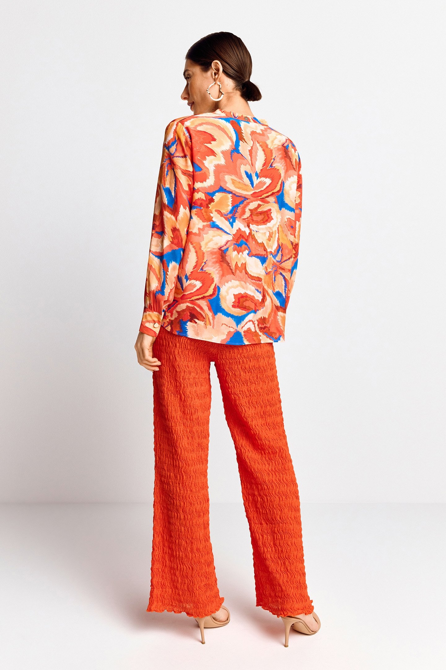 PRINTED V-NECK BLOUSE CHERRY TOMATO 3