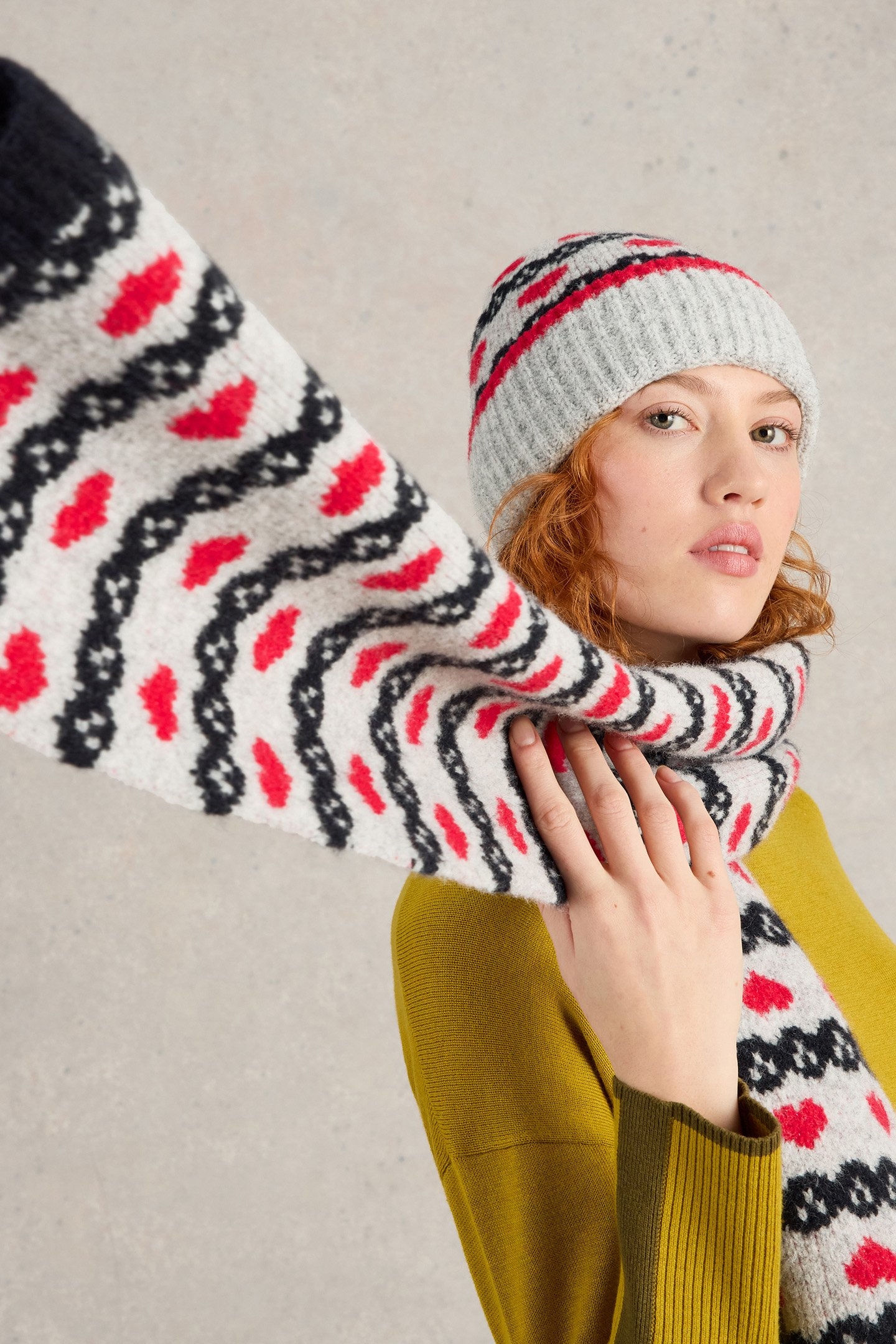 HEART FAIRISLE SCARF GREY MULTI 2