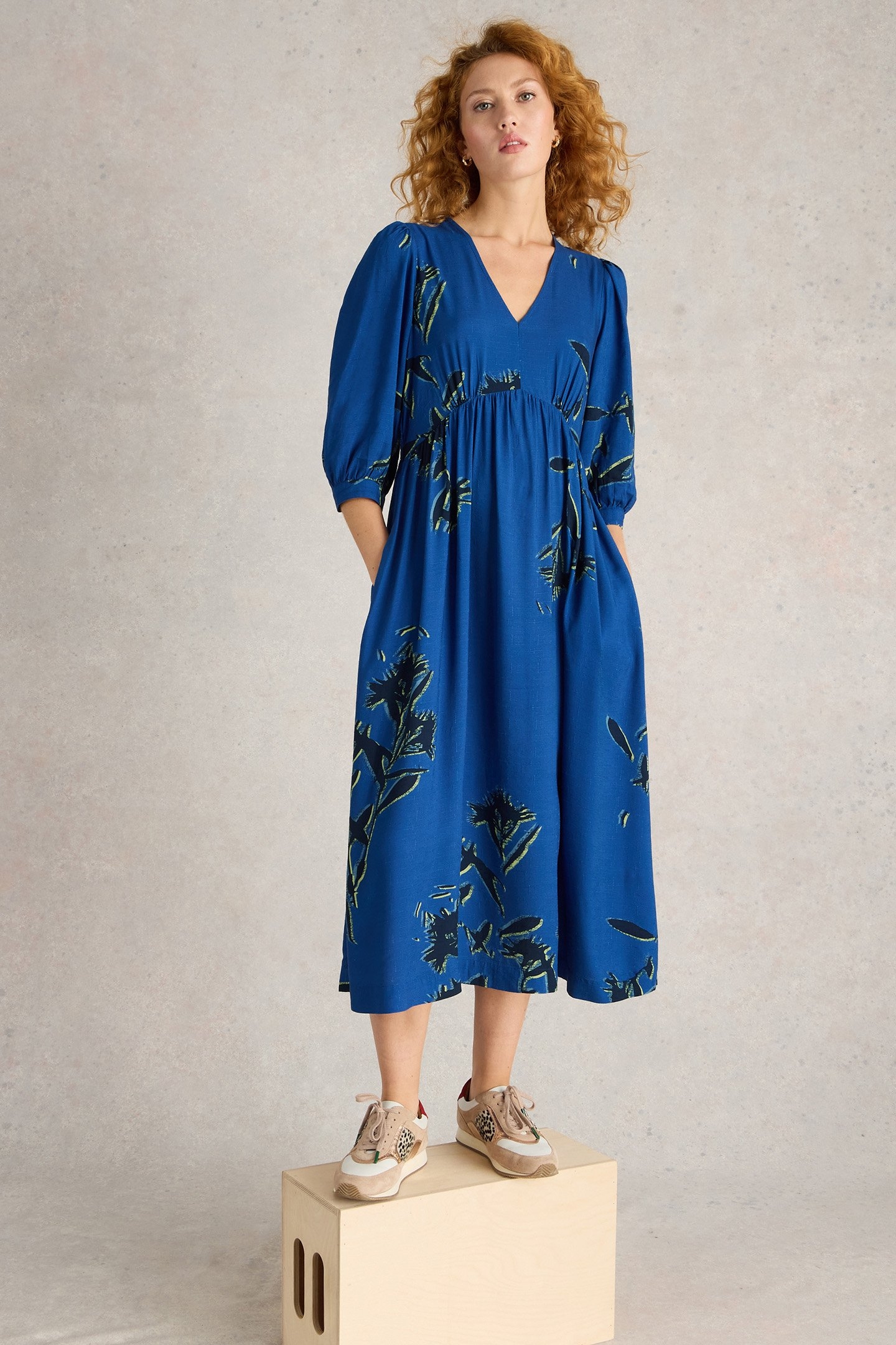 LUCY MIDI DRESS BLUE PRINT 2