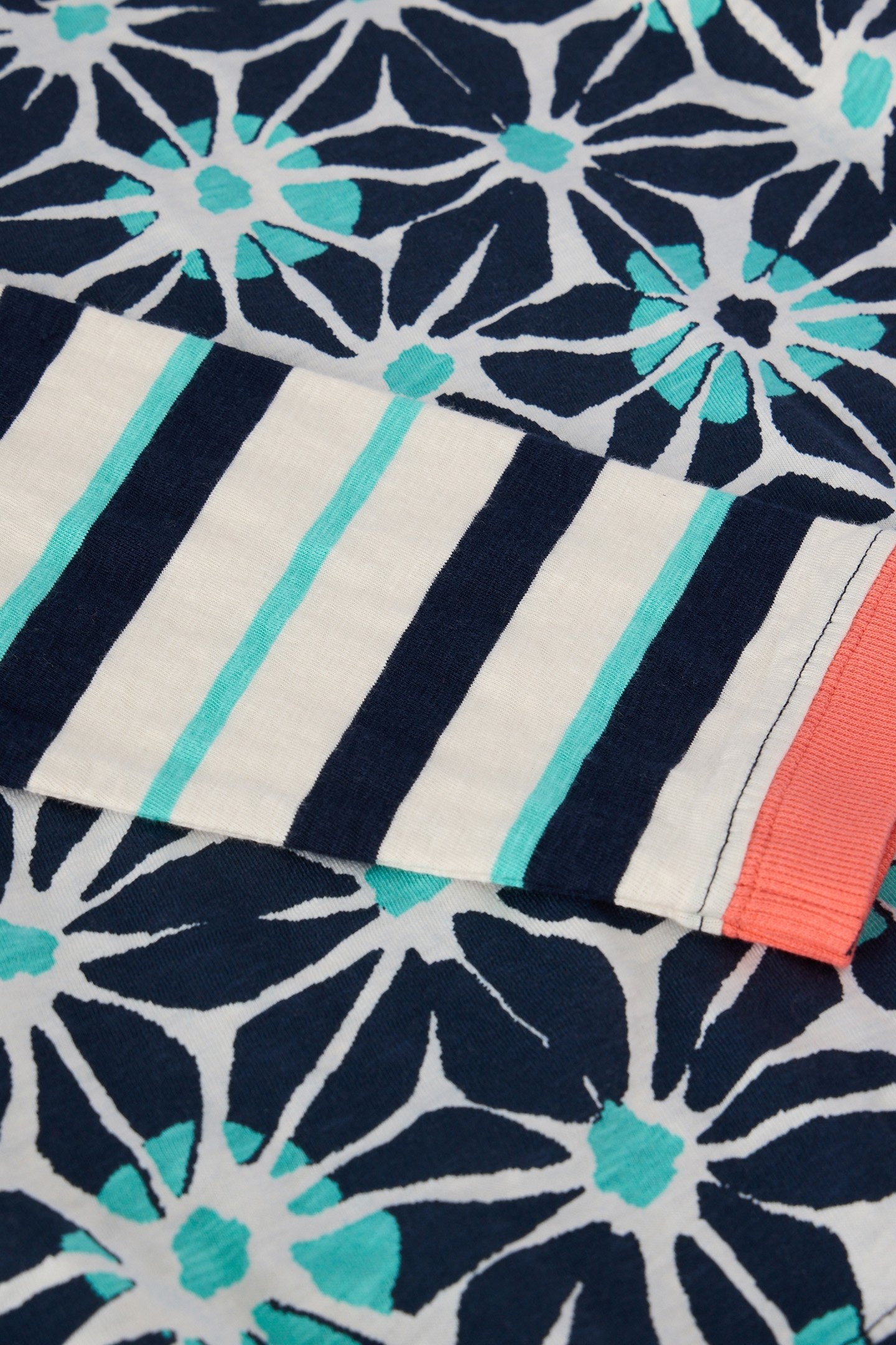 CLARA LS TEE IVORY MULTI 6