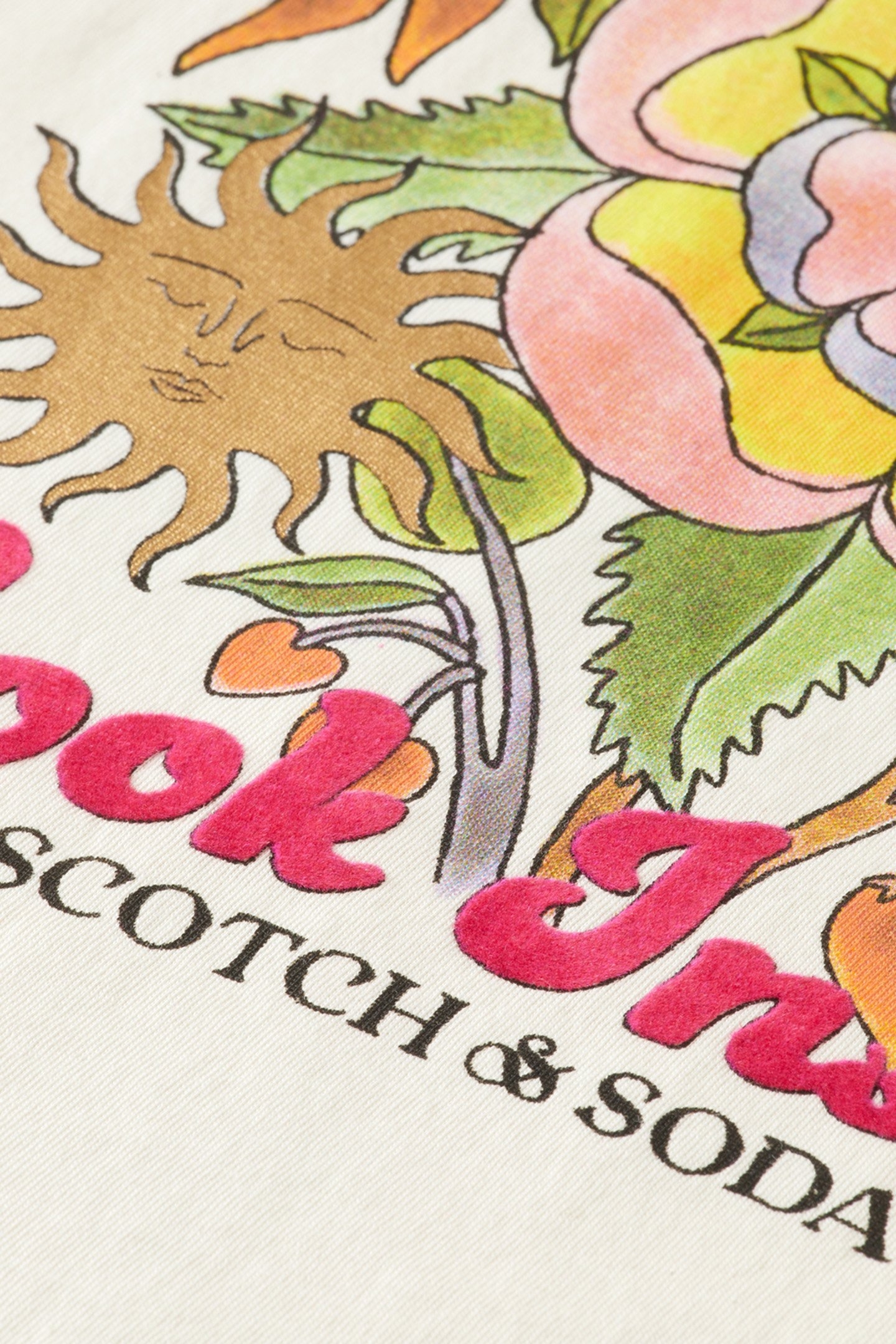 GIRL REGULAR-FIT ARTWORK T-SHIRT SOFT ICE 3