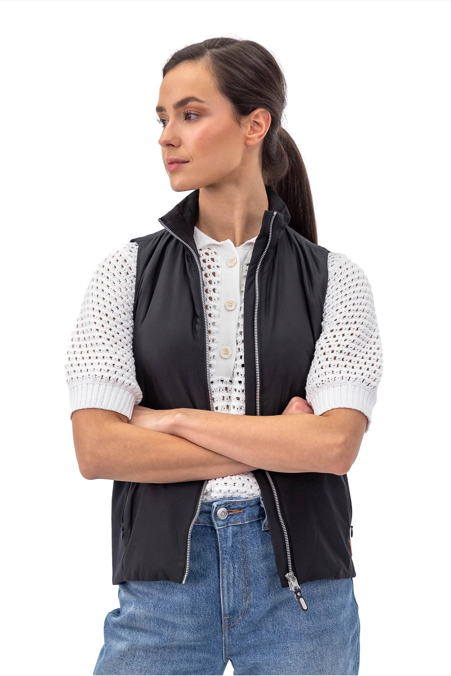 THE WOMENS HYBRID VEST BLACK 5