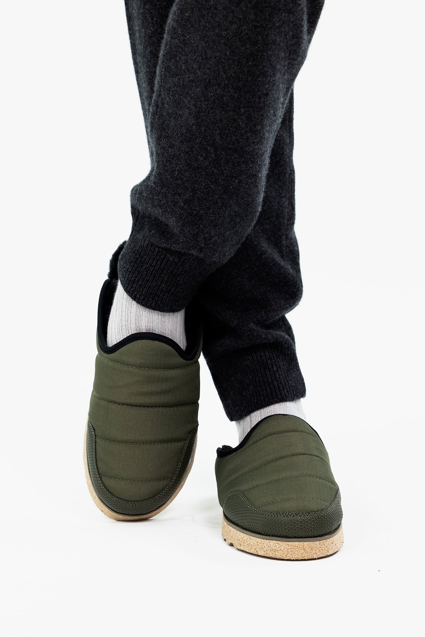 INDOOR SLIPPER OLIVE/BLACK 5