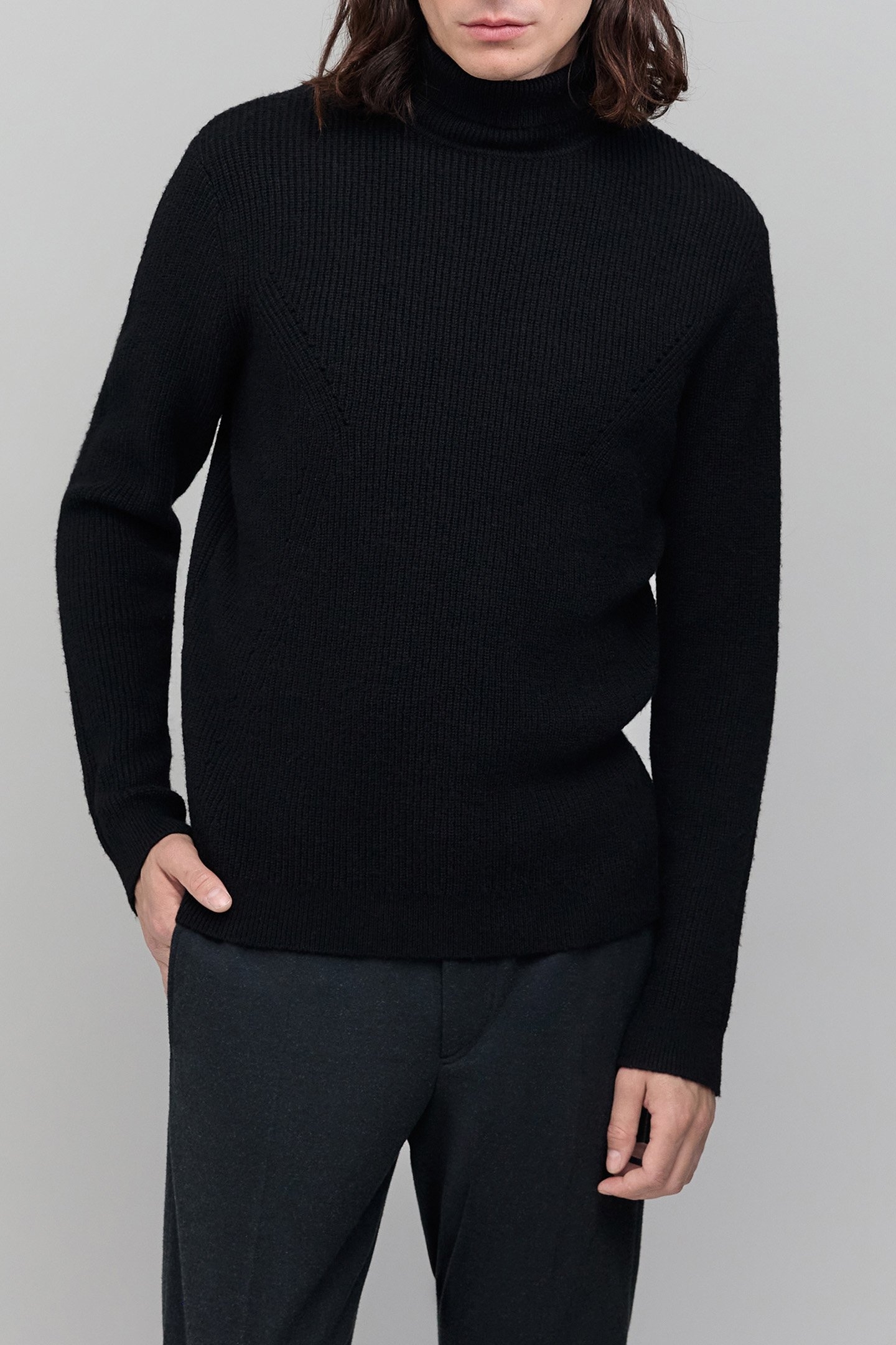 BLACK TURTLENECK KNIT JUMPER 1