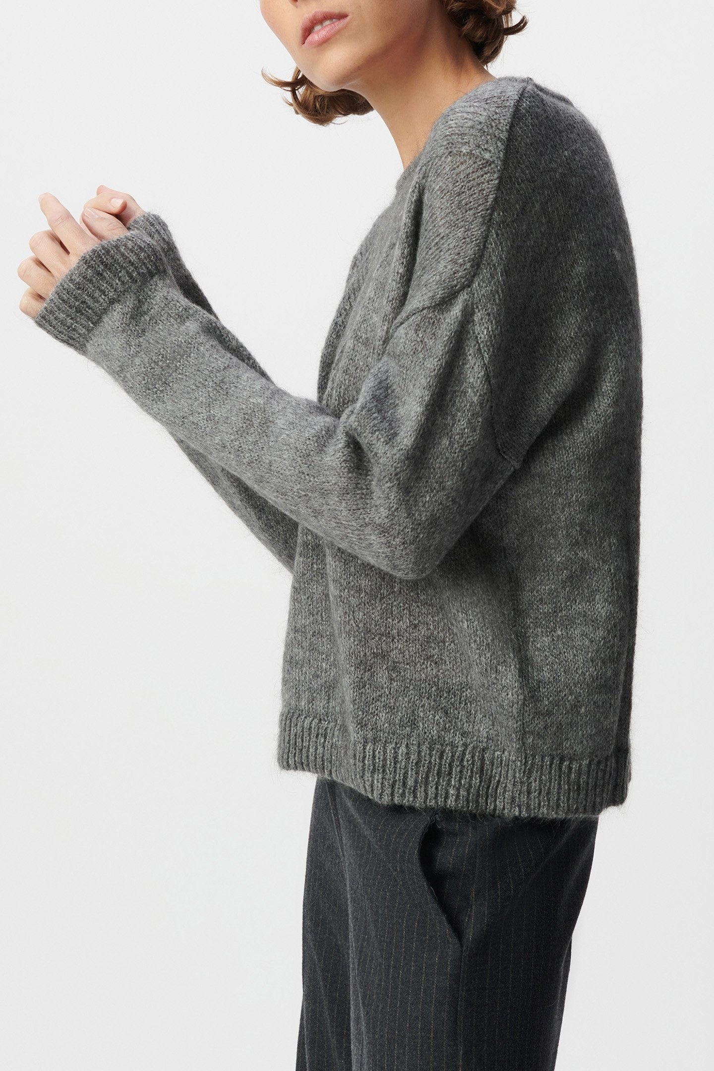 GREY HERRINGBONE KNIT SWEATER 6
