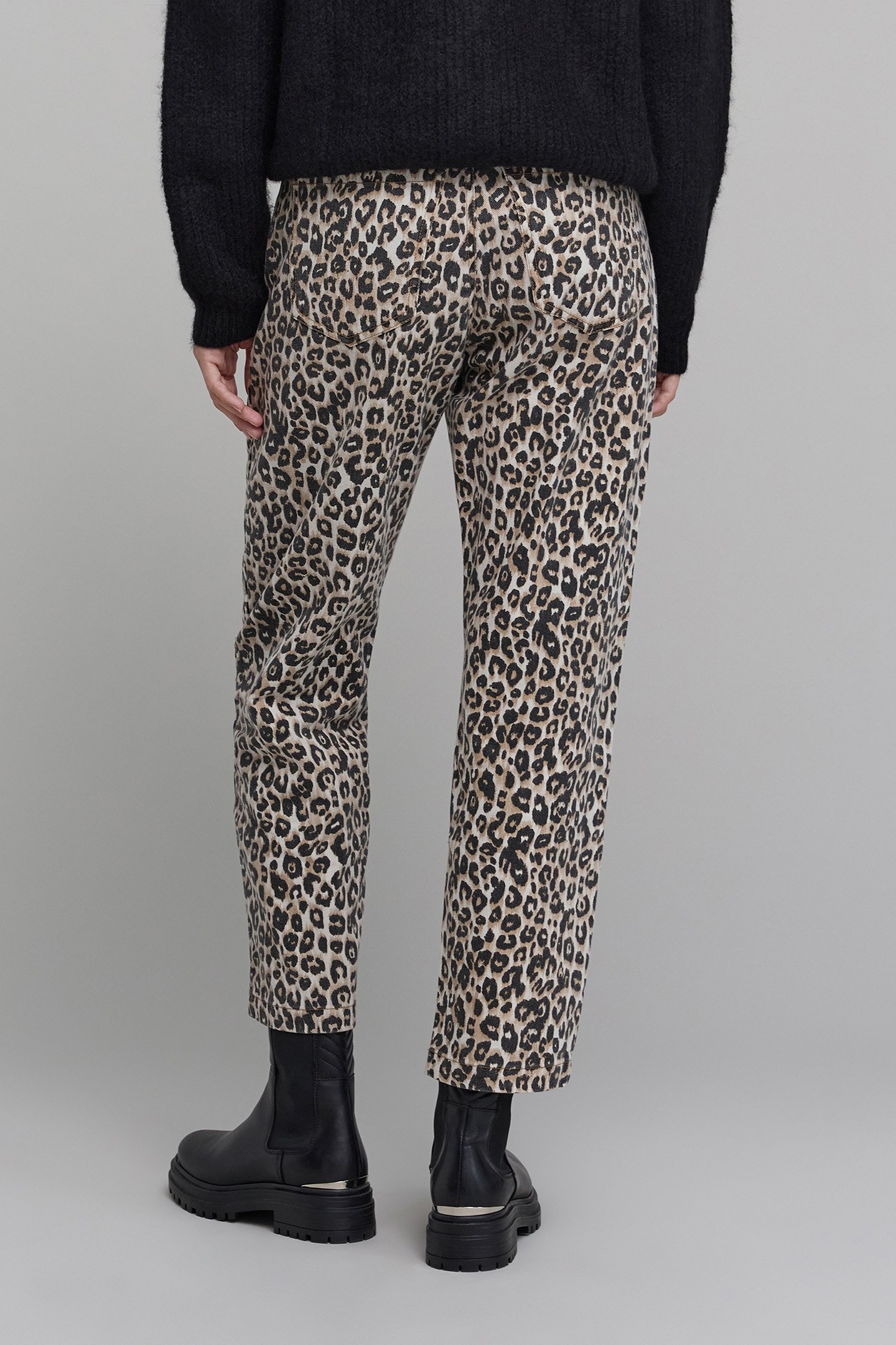 BLACK LEOPARD PRINT STRAIGHT BEIGE JEANS 2