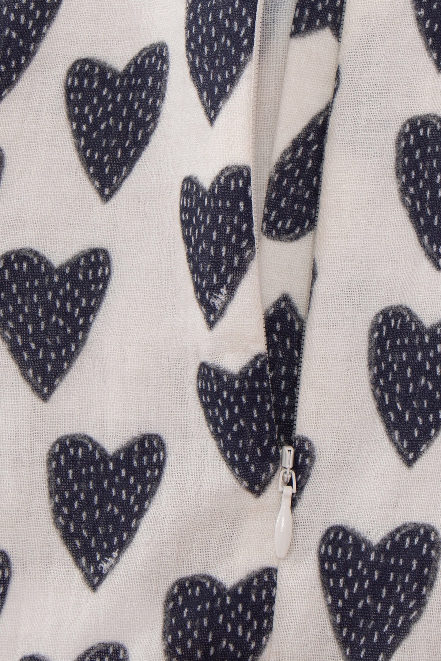 2-IN-1 BABY GIRL HEARTS BLOUSE AND CAMEL SHORTS SET 8