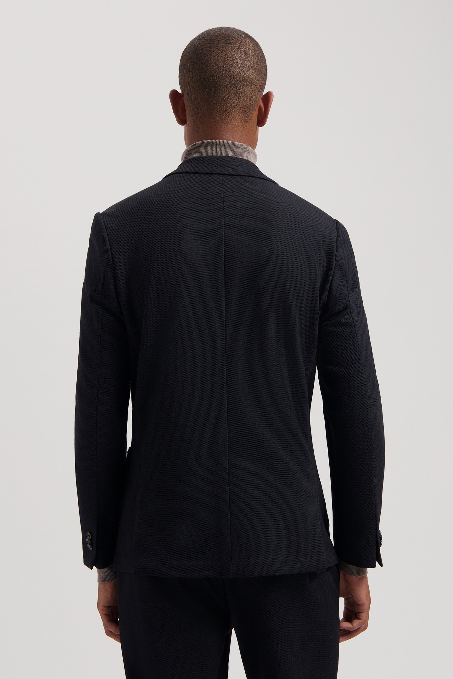 DS_PIKE BLAZER BLACK 2