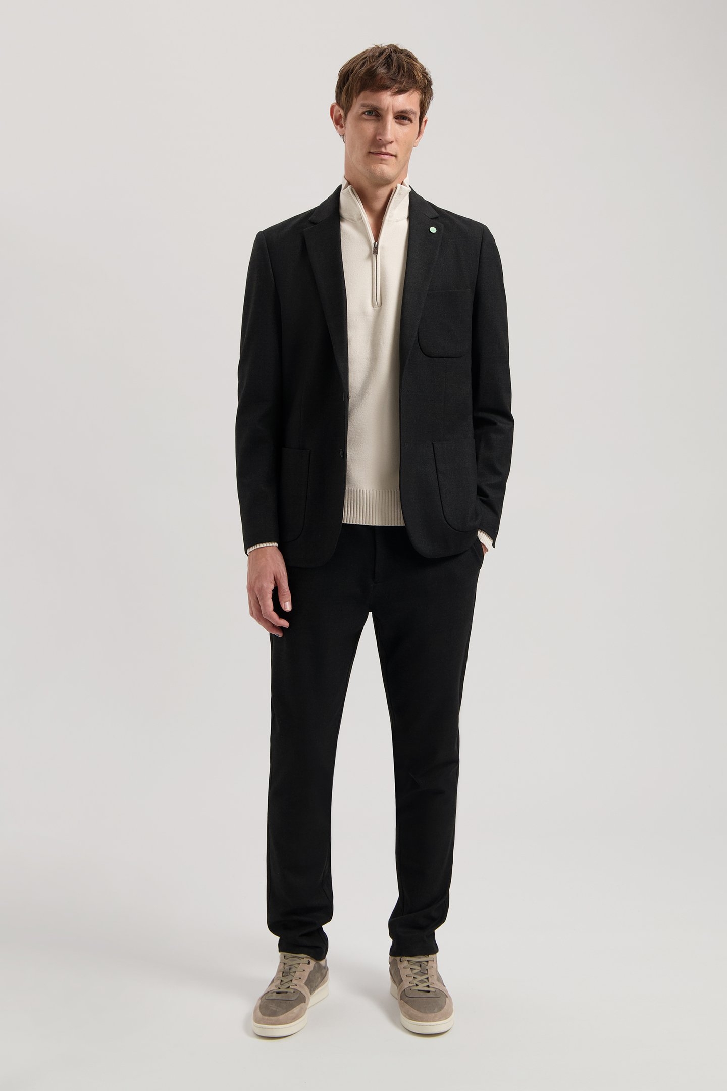 DS_TRAVEL CHECK BLAZER RAVEN 3