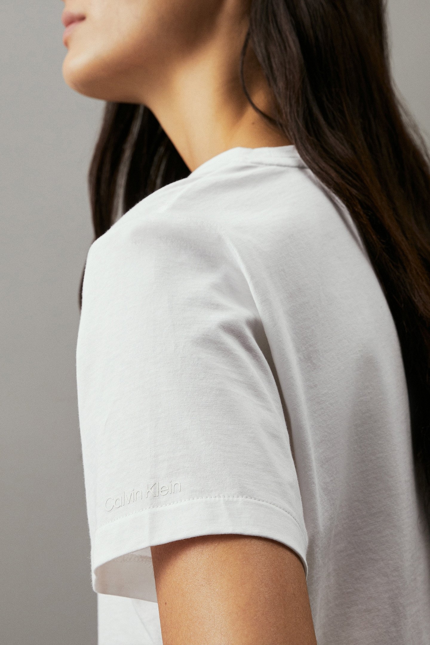 STANDARD FIT CREW NECK T-SHIRT WHITE 4