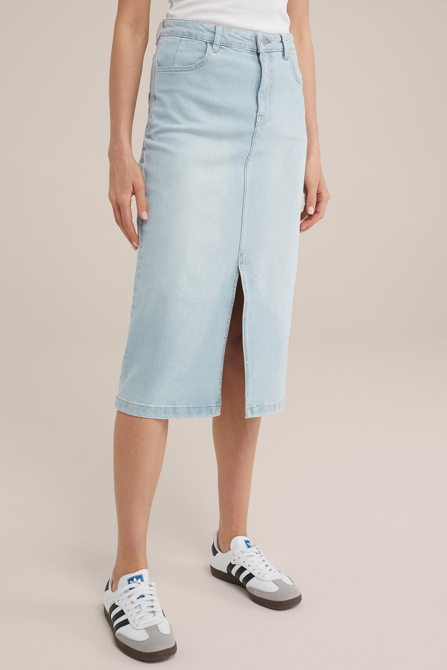 SKIRT MEDIUM LENGTH LIGHT BLUE 1