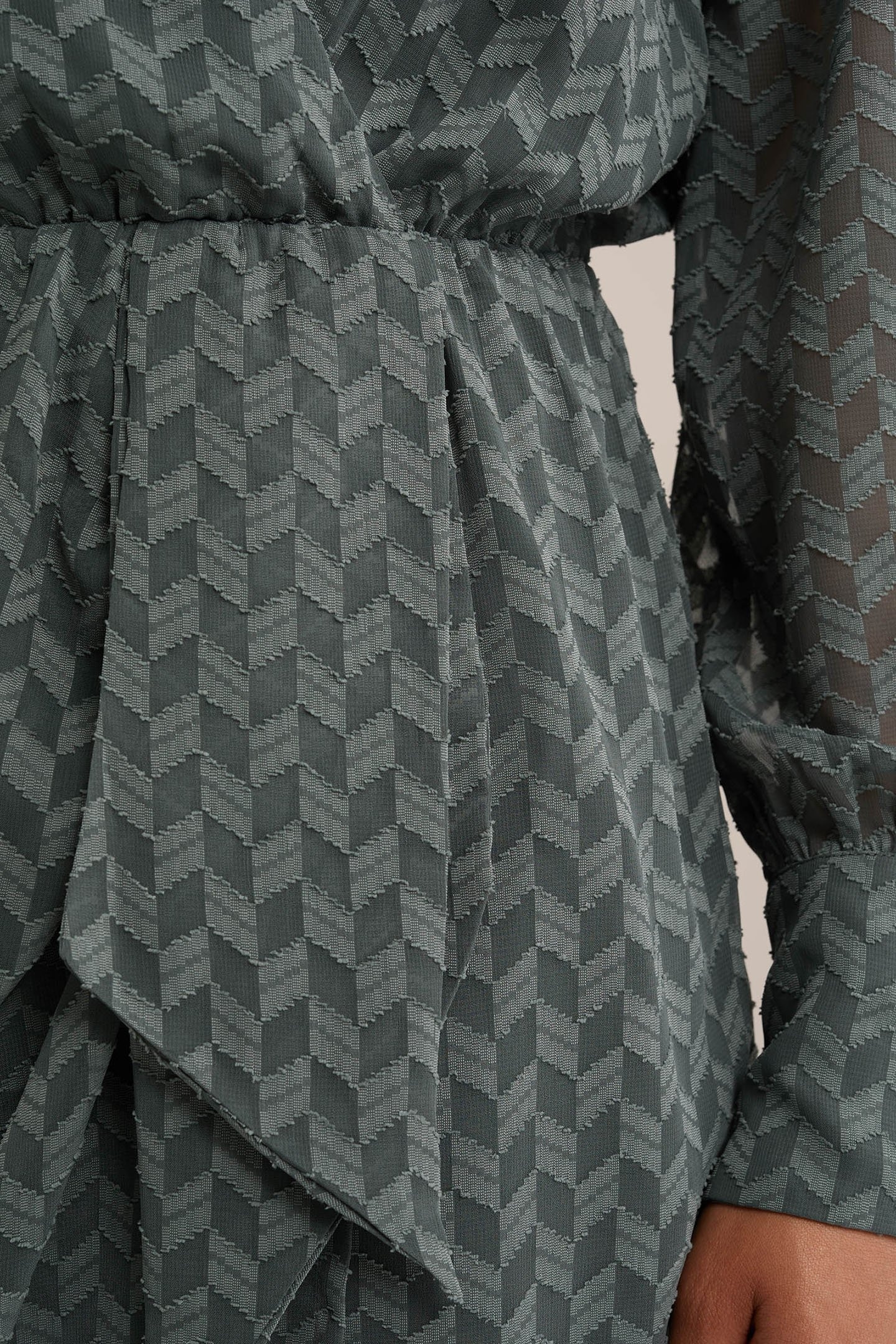 DRESS SHORT GREYISH GREEN 6