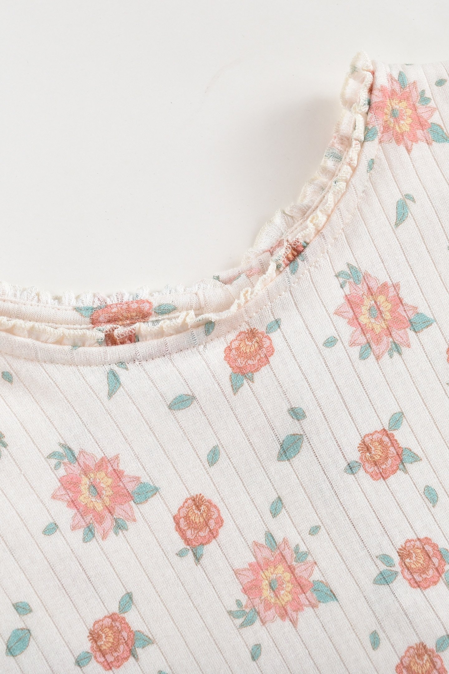 TOP ANGIKA OFF-WHITE FLOWERS 7