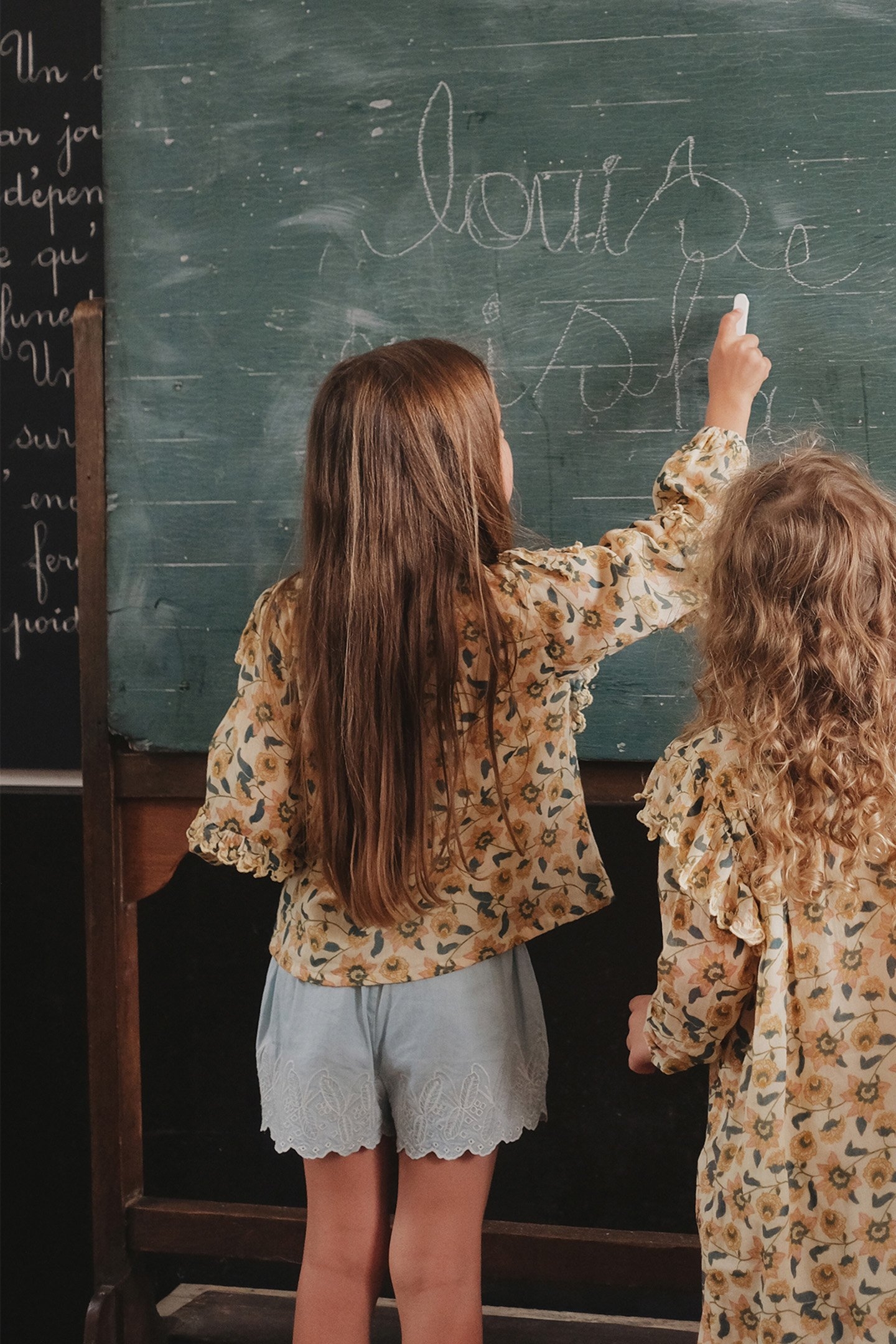 BLOUSE TUBI CREAM FLOWERS 2