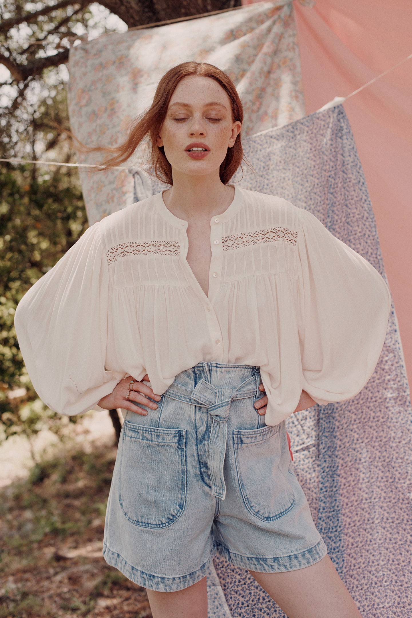 BLOUSE JALLY CREAM 1