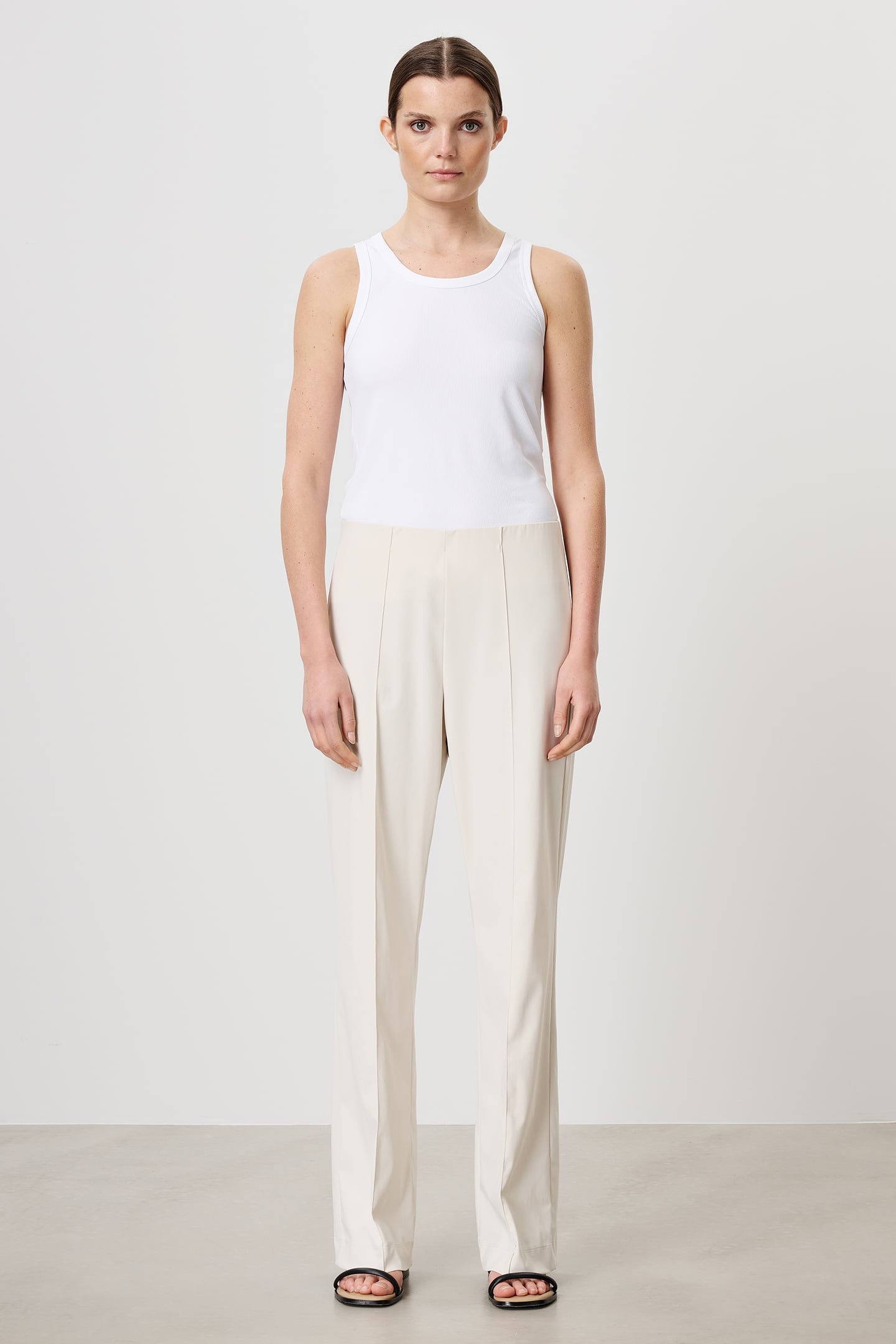 EATON PANTS EGGSHELL 1