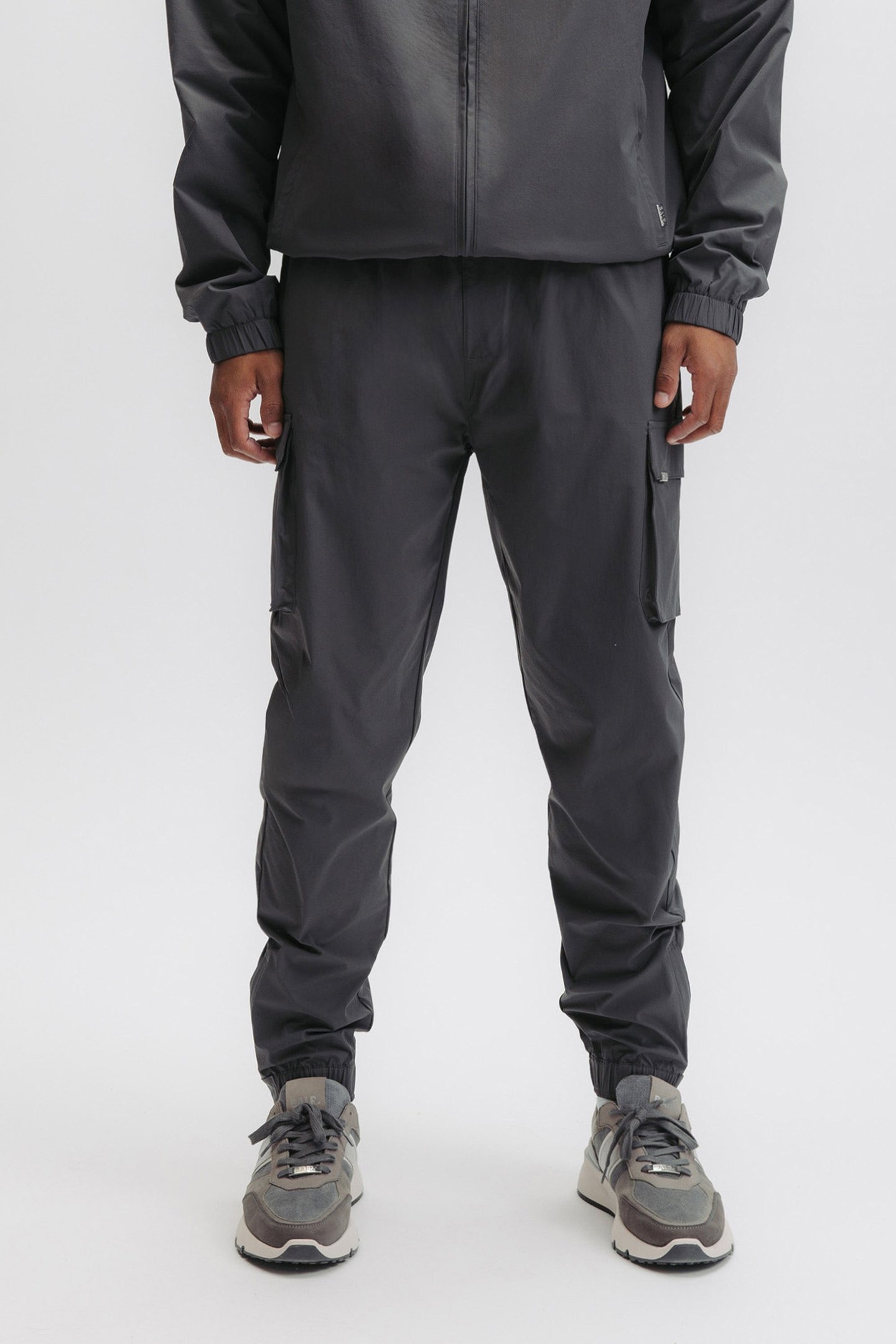 TECH CUFFED CARGO PANTS VOLCANIC GREY 1