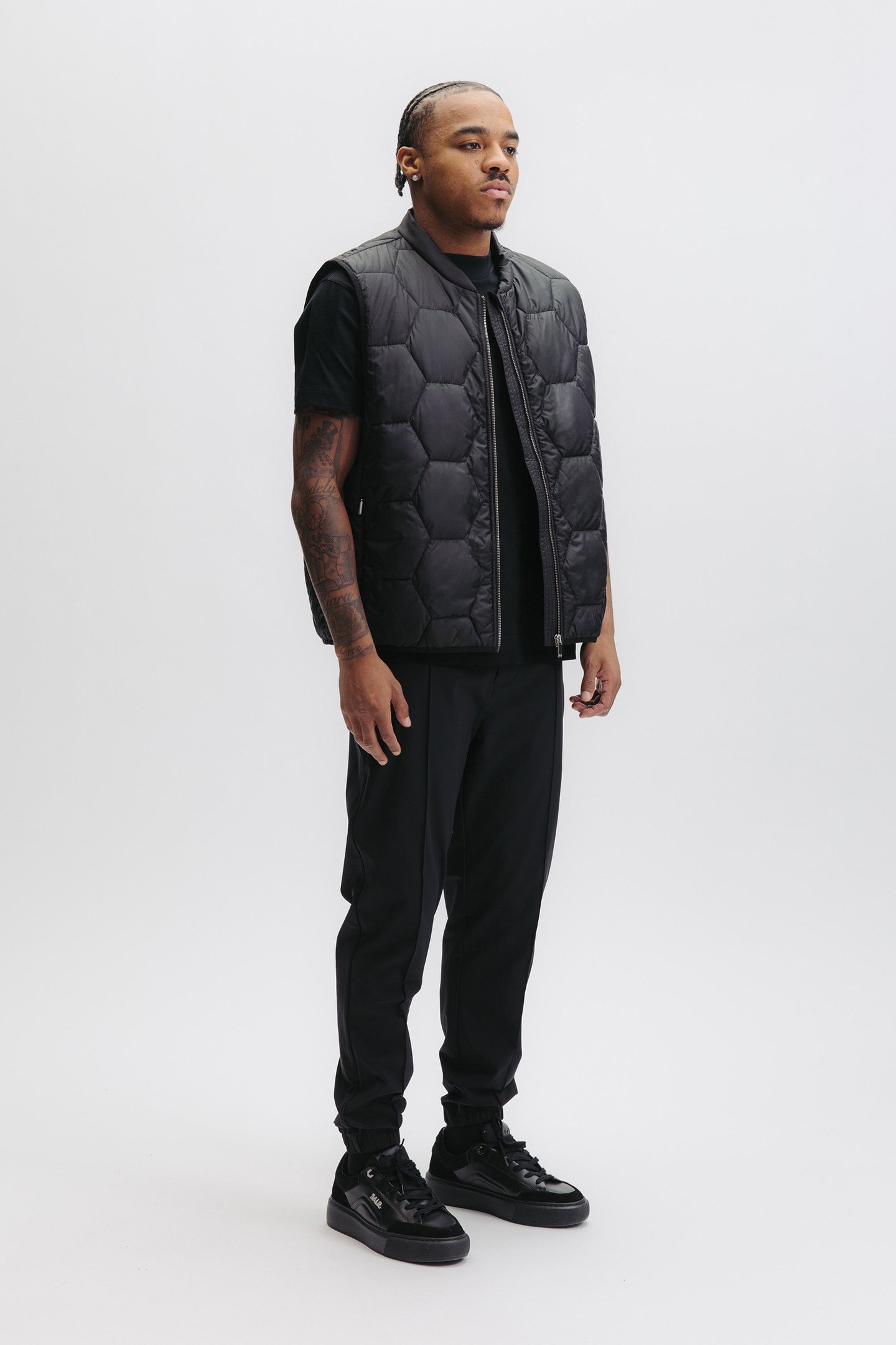 MIRO QUILTED BODYWARMER JET BLACK 5
